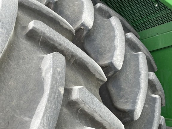 2024 John Deere S780 Combine