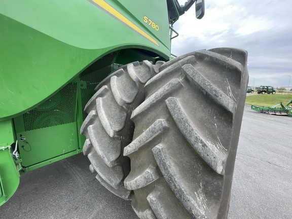 2024 John Deere S780 Combine