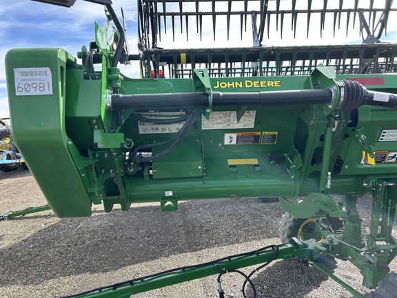 2024 John Deere HD35R Header Combine