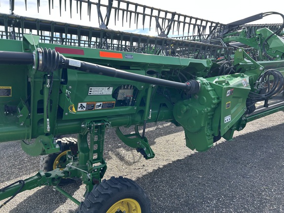 2024 John Deere HD35R Header Combine