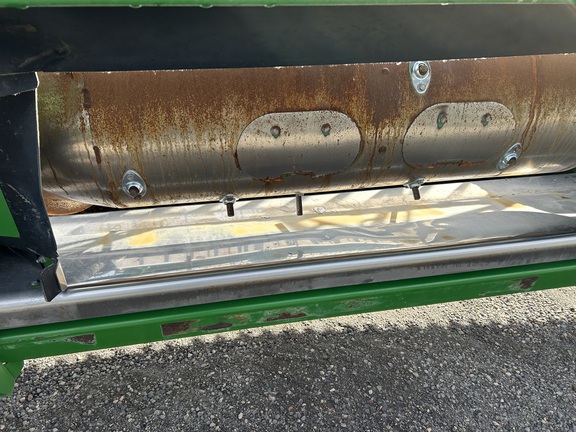 2024 John Deere HD35R Header Combine