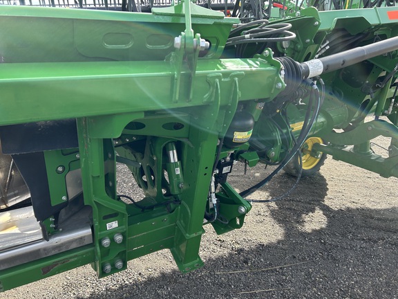 2024 John Deere HD35R Header Combine