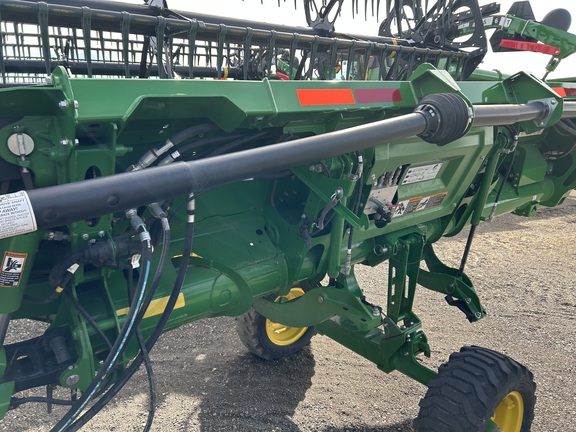 2024 John Deere HD35R Header Combine