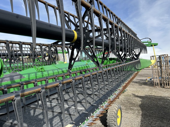2024 John Deere HD35R Header Combine