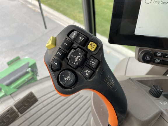 2024 John Deere S780 Combine