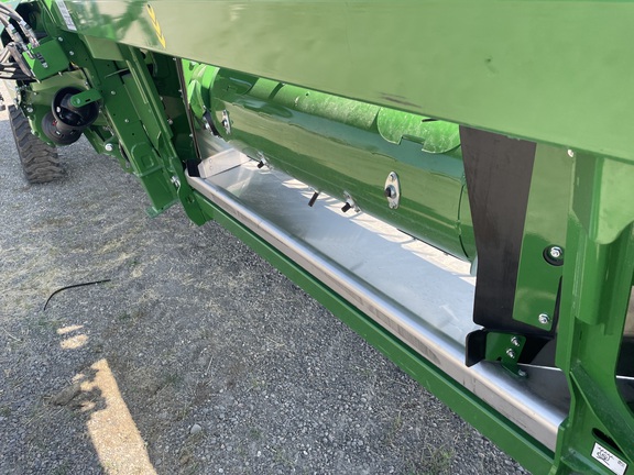 2024 John Deere HD35R Header Combine