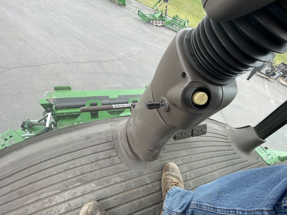 2024 John Deere S780 Combine