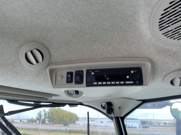 2024 John Deere S780 Combine