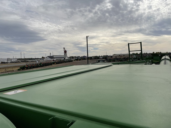 2024 John Deere S780 Combine