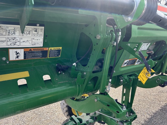 2024 John Deere HD35R Header Combine