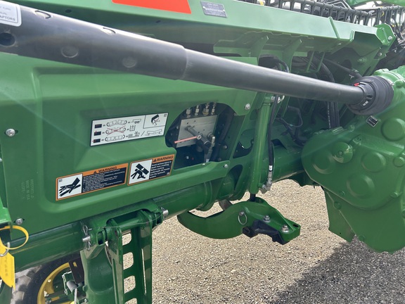 2024 John Deere HD35R Header Combine