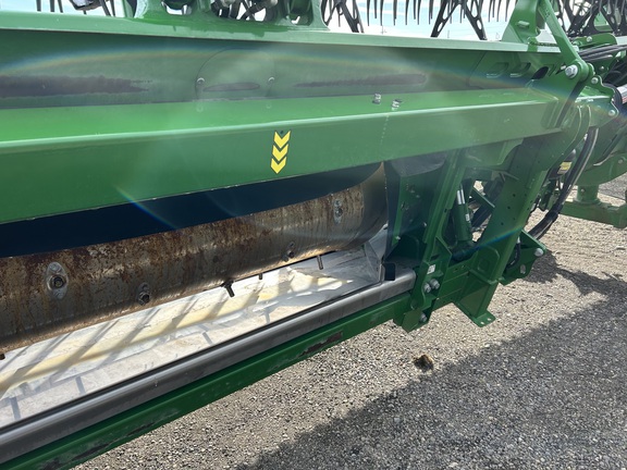 2024 John Deere HD35R Header Combine