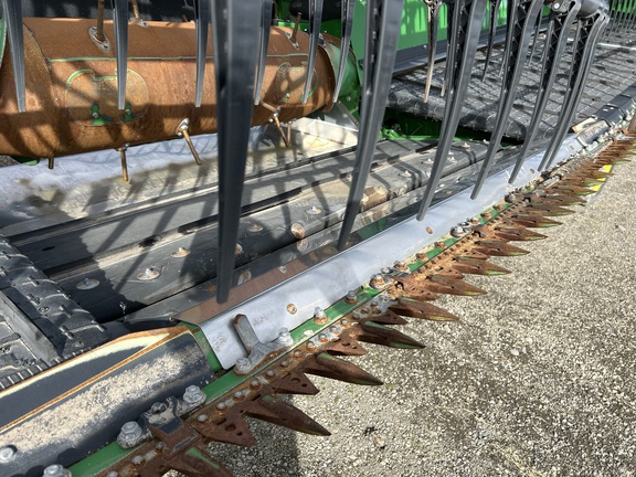 2024 John Deere HD35R Header Combine