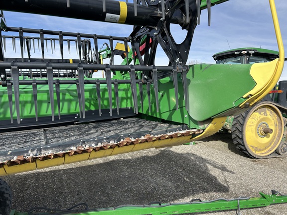 2024 John Deere HD35R Header Combine
