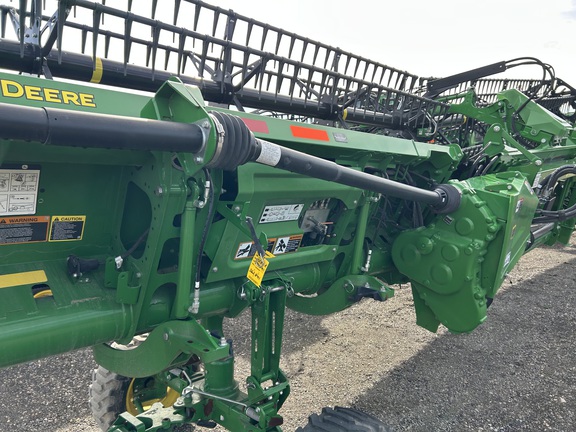2024 John Deere HD35R Header Combine