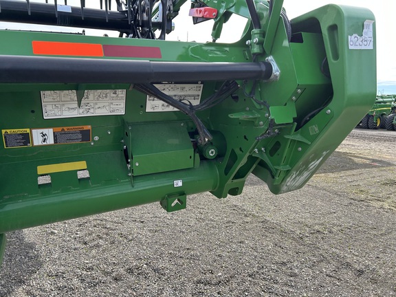 2024 John Deere HD35R Header Combine