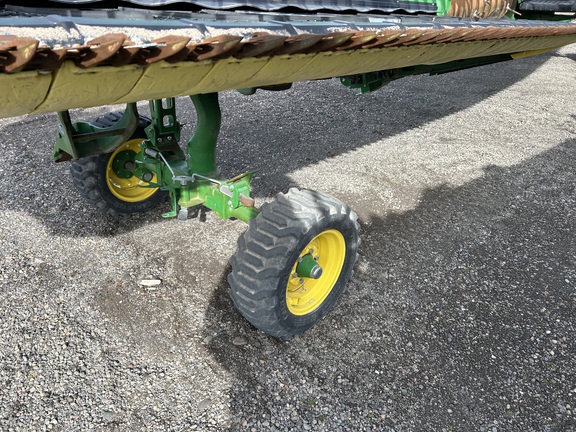 2024 John Deere HD35R Header Combine