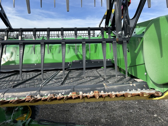 2024 John Deere HD35R Header Combine