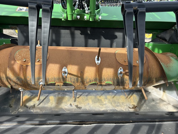 2024 John Deere HD35R Header Combine