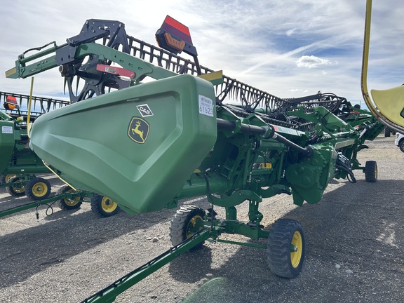 2024 John Deere HD35R Header Combine