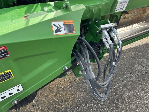 2024 John Deere HD35R Header Combine