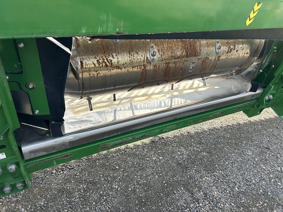 2024 John Deere HD35R Header Combine