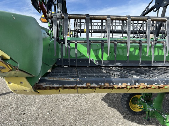 2024 John Deere HD35R Header Combine