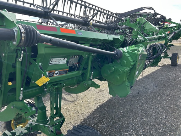 2024 John Deere HD35R Header Combine