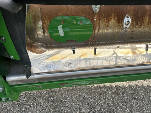 2024 John Deere HD35R Header Combine