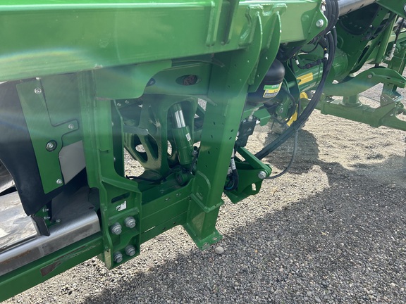2024 John Deere HD35R Header Combine