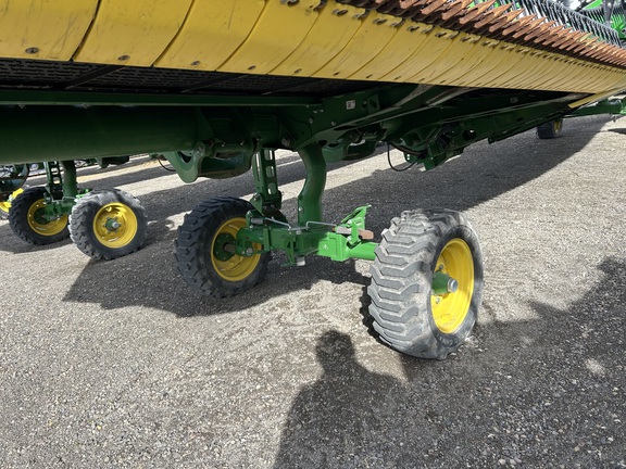 2024 John Deere HD35R Header Combine