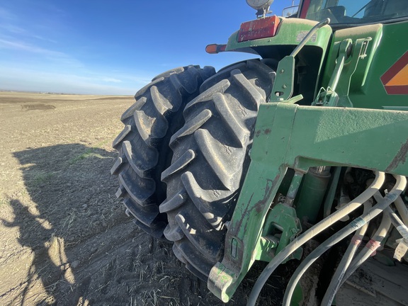 2009 John Deere 8330 Tractor