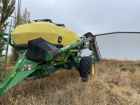 2020 John Deere 730 Air Seeder