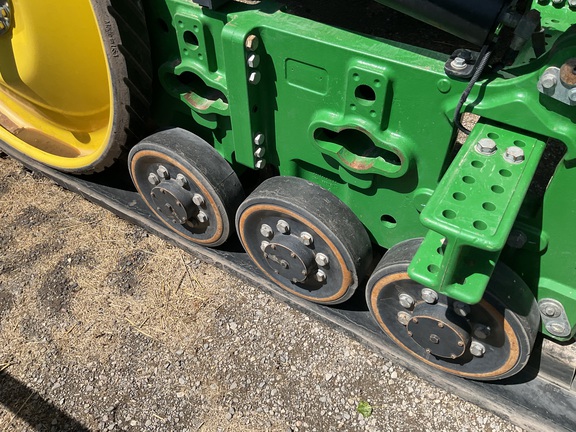 2022 John Deere 8RT 370 Tractor Rubber Track