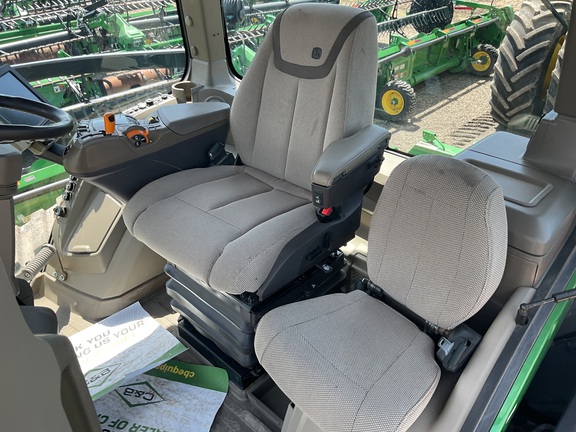2022 John Deere 8RT 370 Tractor Rubber Track