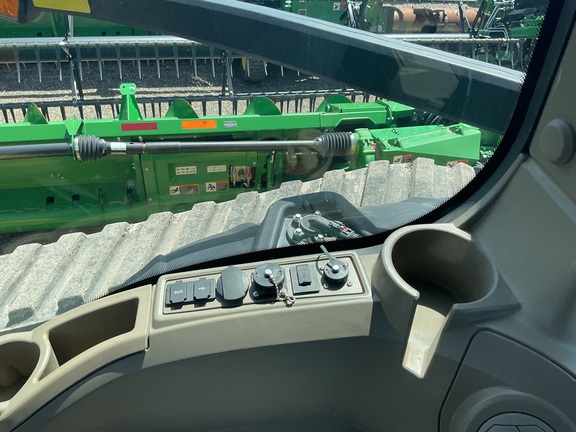 2022 John Deere 8RT 370 Tractor Rubber Track