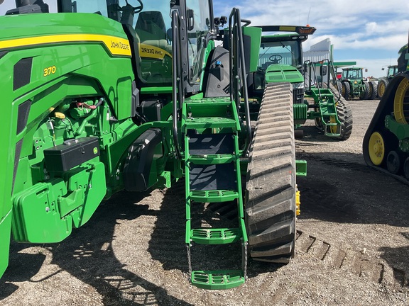 2022 John Deere 8RT 370 Tractor Rubber Track