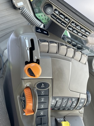 2022 John Deere 8RT 370 Tractor Rubber Track