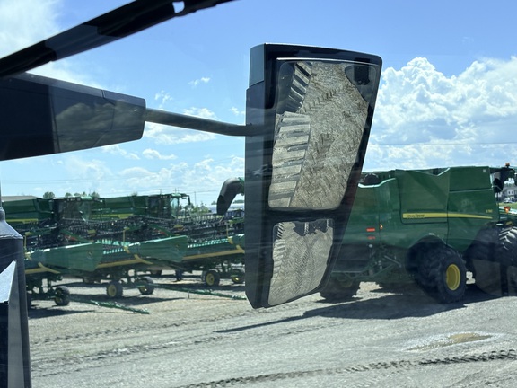 2022 John Deere 8RT 370 Tractor Rubber Track