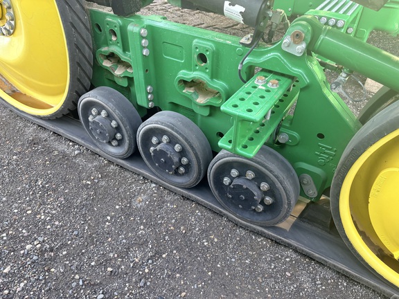2023 John Deere 8RT 370 Tractor Rubber Track