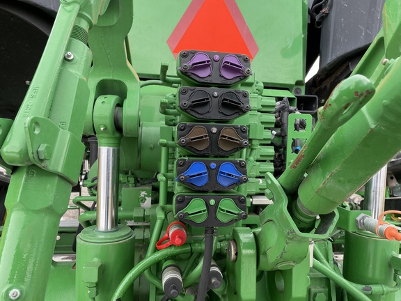 2022 John Deere 8RT 340 Tractor Rubber Track