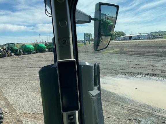 2022 John Deere 8RT 370 Tractor Rubber Track