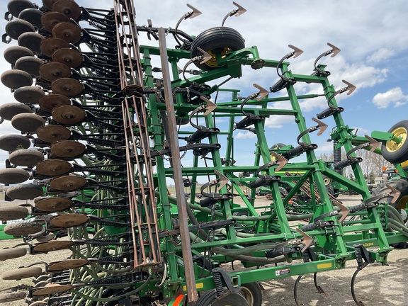 2008 John Deere 730 Air Seeder