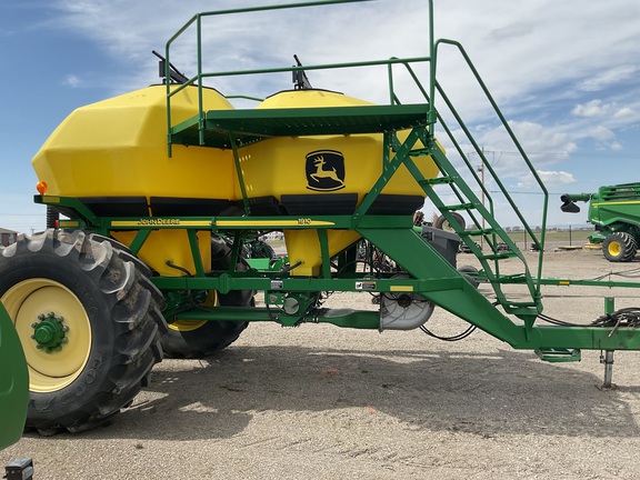 2008 John Deere 730 Air Seeder