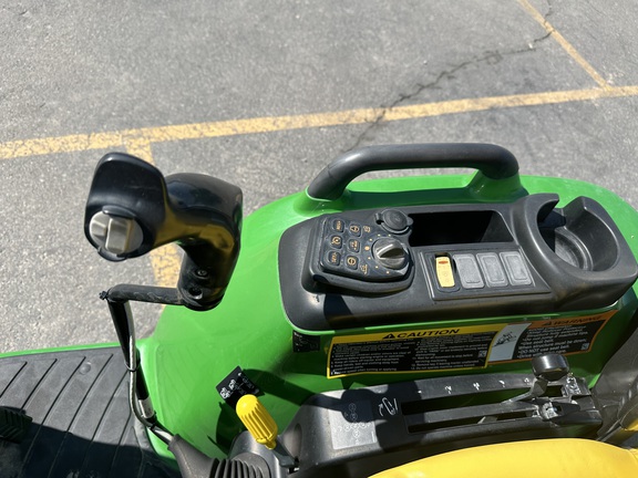 2023 John Deere 3033R Tractor Compact