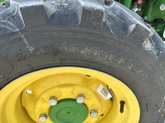 2023 John Deere 3033R Tractor Compact