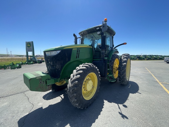 2012 John Deere 7215R Tractor