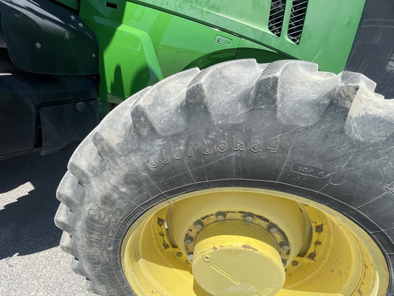 2012 John Deere 7215R Tractor