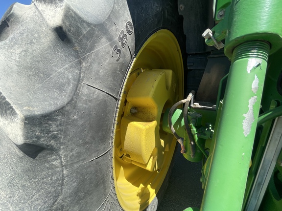 2012 John Deere 7215R Tractor