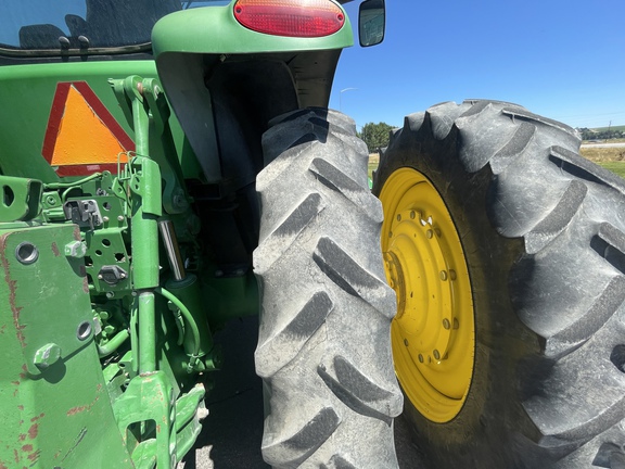 2012 John Deere 7215R Tractor